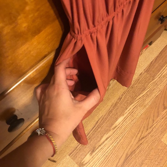 Dress - Picture 2 of 4